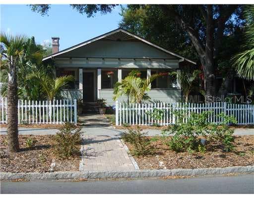 633 11TH AVENUE S ST PETERSBURG, FL 33701