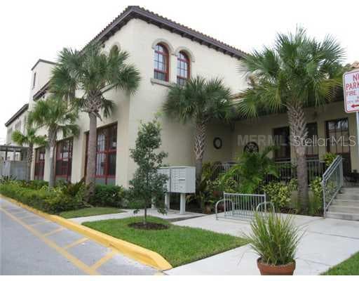 1501 W HORATIO STREET UNIT 102 TAMPA, FL 33606