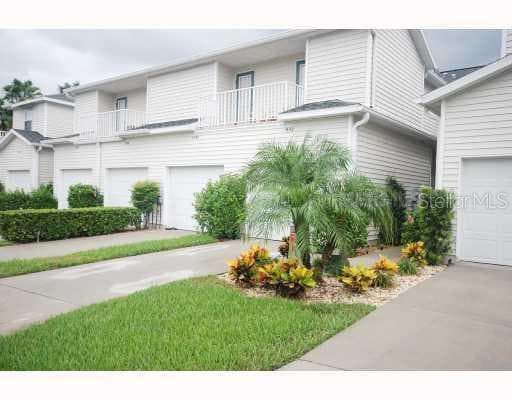 1930 HERON COVE DRIVE UNIT 105 LUTZ, FL 33549