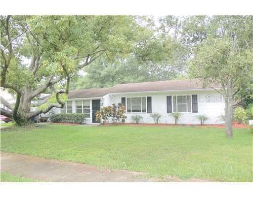 3613 E RENELLIE CIRCLE TAMPA, FL 33629