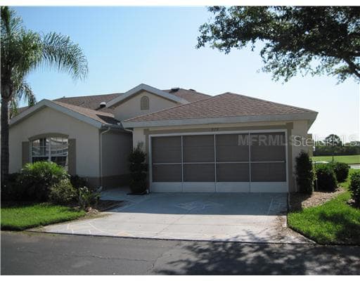 979 VILLEROY GREENS DRIVE UNIT 43 SUN CITY CENTER, FL 33573
