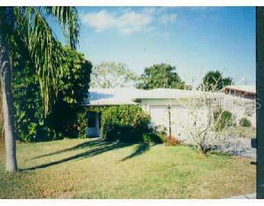 13979 BARBADOS DRIVE SEMINOLE, FL 33776
