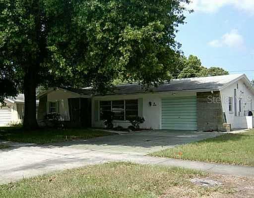 1530 Lake Clearwater, FL 33756