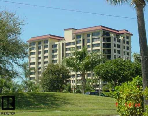736 Island WAY UNIT 1001 Clearwater, FL 33767