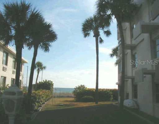 17400 GULF BLVD UNIT C3 N.REDINGTON BCH, FL 33708