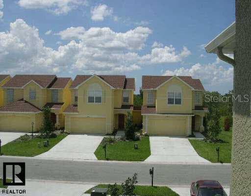 10213 Dolce Visto BOULEVARD NE St Petersburg, FL 33702