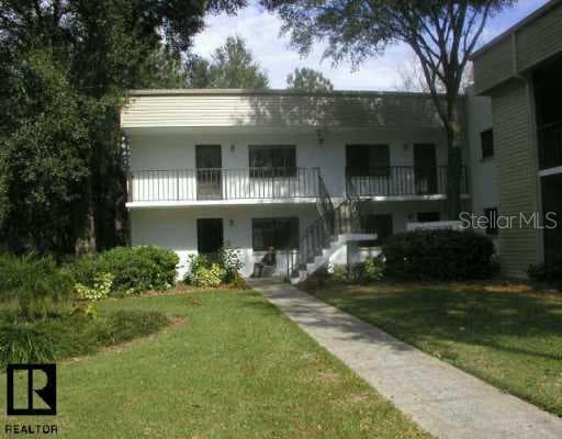 2375 FOX CHASE BOULEVARD PALM HARBOR, FL 34683