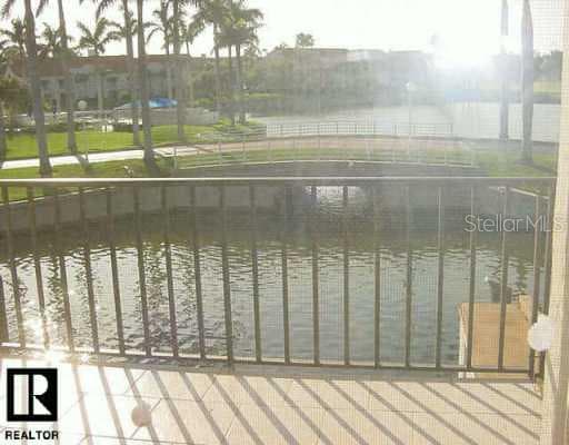 6273 Bahia Del Mar BOULEVARD UNIT 214 St Petersburg, FL 33715