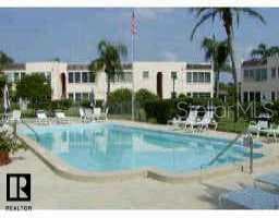 8039 Garden DRIVE UNIT 205 Seminole, FL 33777