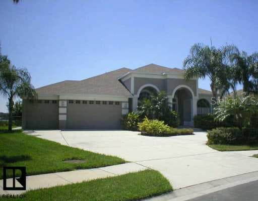 804 Charles BOULEVARD Oldsmar, FL 34677