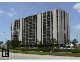 255 Dolphin POINT UNIT 401 Clearwater, FL 33767