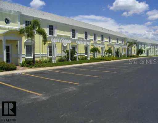 107 Seahorse DRIVE SE UNIT D St Petersburg, FL 33705