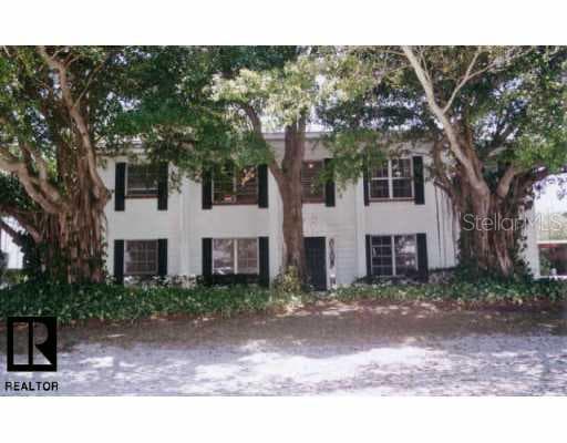 1342 Snell Isle BOULEVARD NE UNIT 3 St Petersburg, FL 33704