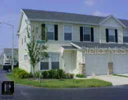 8013 Larriott Largo, FL 33733