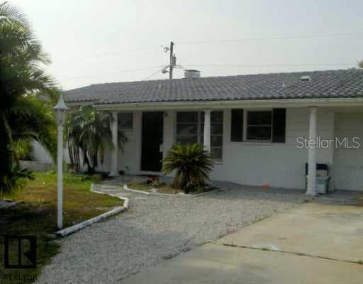11760 80th AVENUE N Seminole, FL 33772
