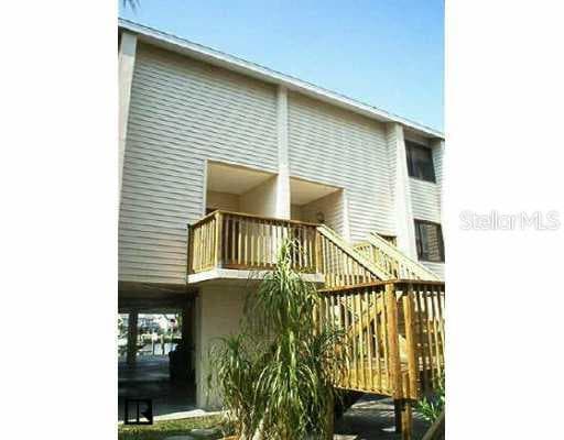 322 Windrush BOULEVARD UNIT 2 Indian Rocks Beach, FL 33785
