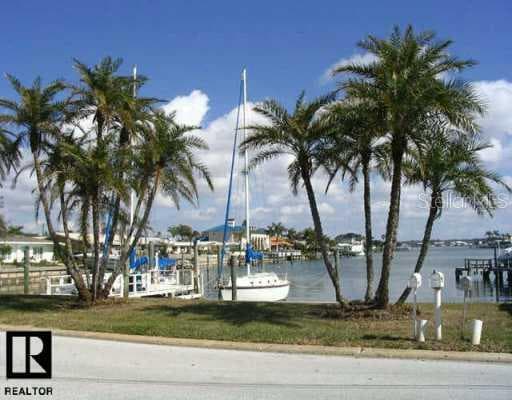 2820 Hibiscus DRIVE W Belleair Beach, FL 33786