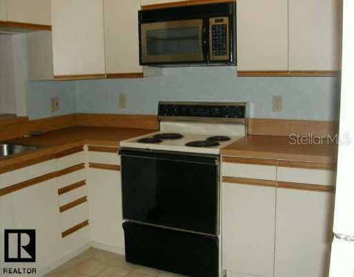 9605 Tara Cay COURT Seminole, FL 33776