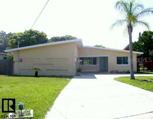 1841 Venetian Point DRIVE Clearwater, FL 33755