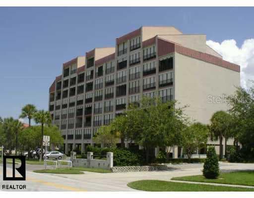 7037 Sunset DRIVE UNIT 406 South Pasadena, FL 33707