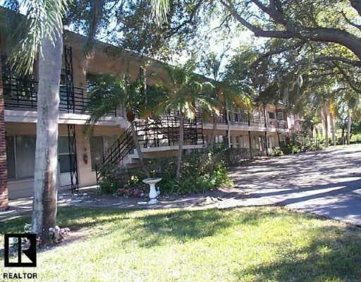 1257 Drew STREET Clearwater, FL 33755