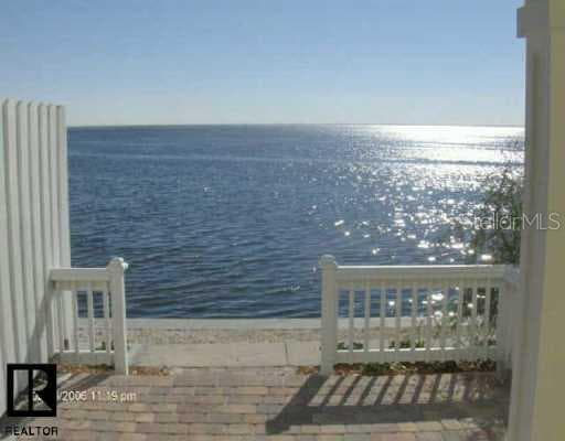 4918 COQUINA KEY DRIVE SE UNIT 18 ST. PETERSBURG, FL 33705