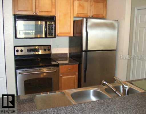 10195 Sailwinds UNIT 201 Largo, FL 33773