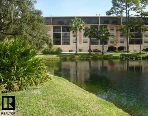 5775 PARK STREET N UNIT 201 St. Petersburg, FL 33709
