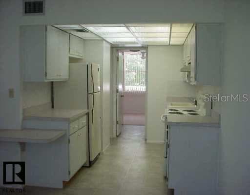 4880 NE Locust STREET UNIT 221 St Petersburg, FL 33701