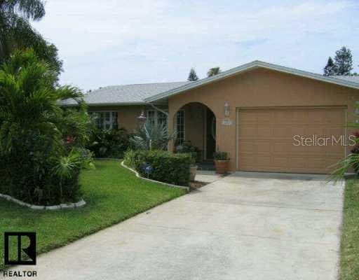610 Barry PLACE