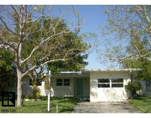 16009 4th STREET E Redington Beach, FL 33708