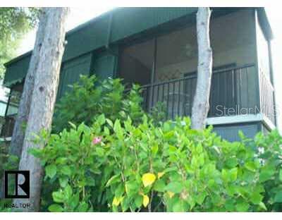 3300 Fox Chase CIRCLE UNIT 207 Palm Harbor, FL 34683