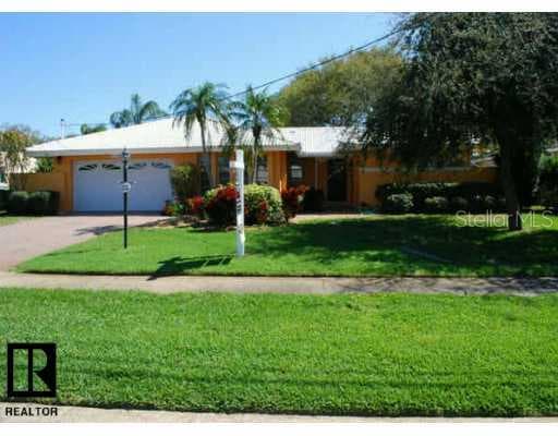 1201 Eden Isle DRIVE NE St. Petersburg, FL 33704