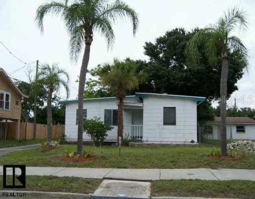 3955 15th AVENUE S St Petersburg, FL 33711