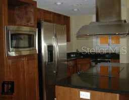 210 22 AVENUE NE UNIT 4 ST PETERSBURG, FL 33704