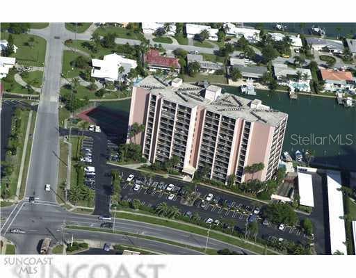 51 Island WAY UNIT 1008 Clearwater Beach, FL 33767