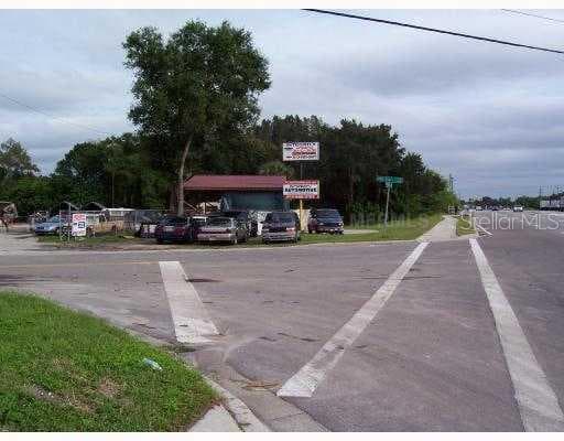 9501 W HILLSBOROUGH AVENUE Tampa, FL 33615