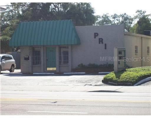 2906 W KENNEDY BOULEVARD TAMPA, FL 33609