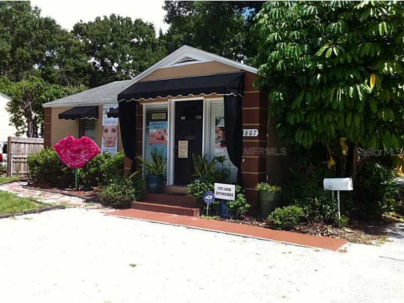 3607 W AZEELE STREET