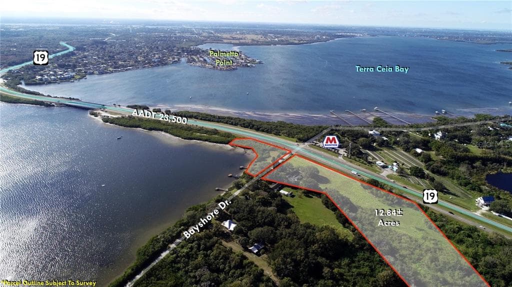 320 BAYSHORE DRIVE TERRA CEIA, FL 34250