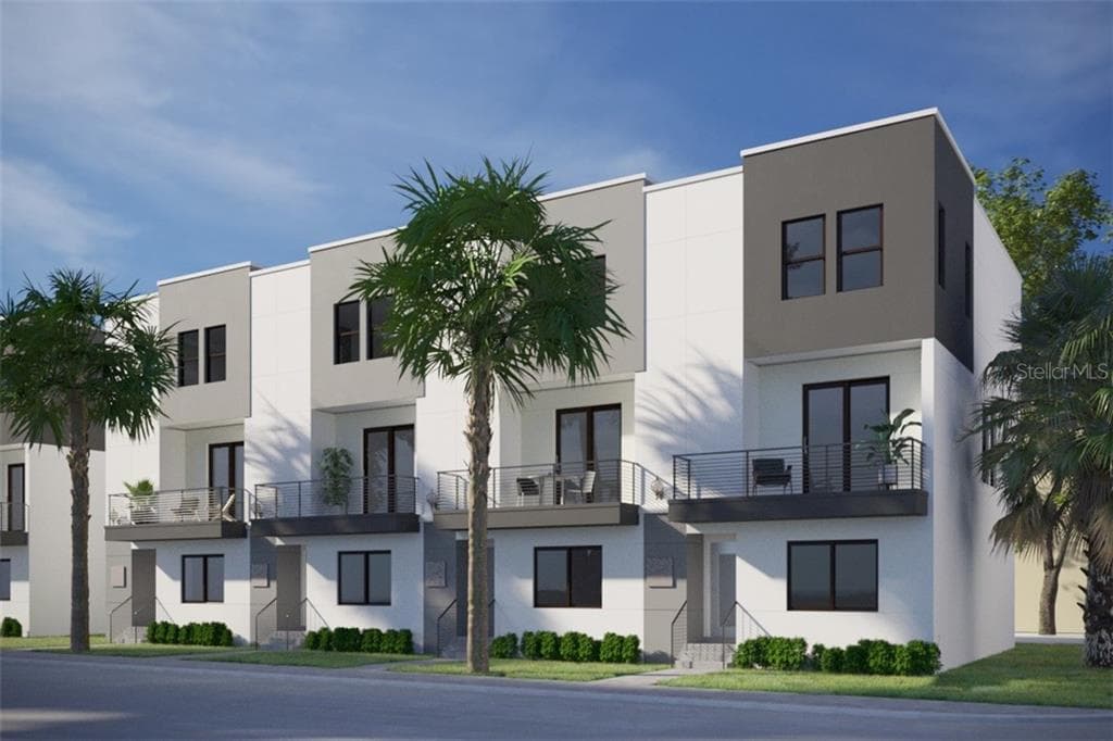 1334 W CARMEN STREET TAMPA, FL 33606