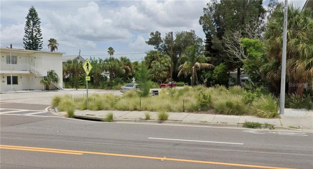12417 GULF BLVD TREASURE ISLAND, FL 33706