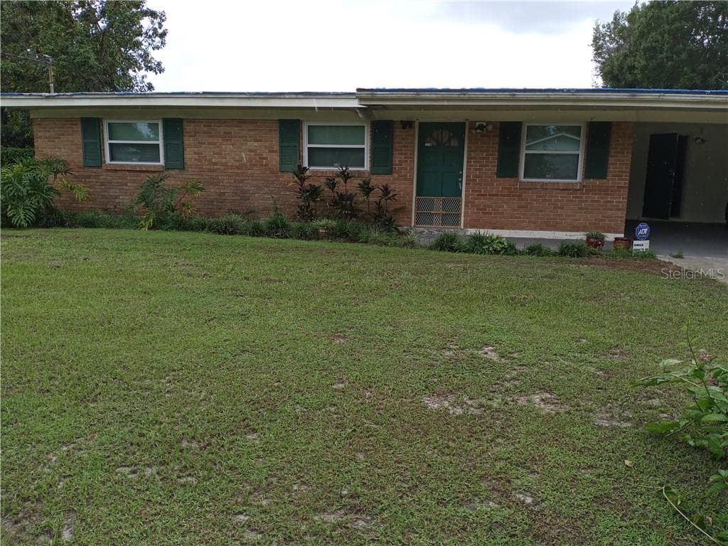 2422 AVENUE A NW WINTER HAVEN, FL 33880