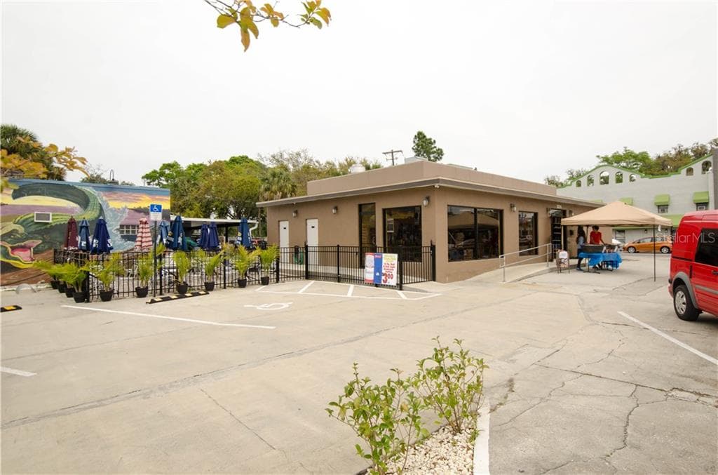 5731 MAIN STREET NEW PORT RICHEY, FL 34652