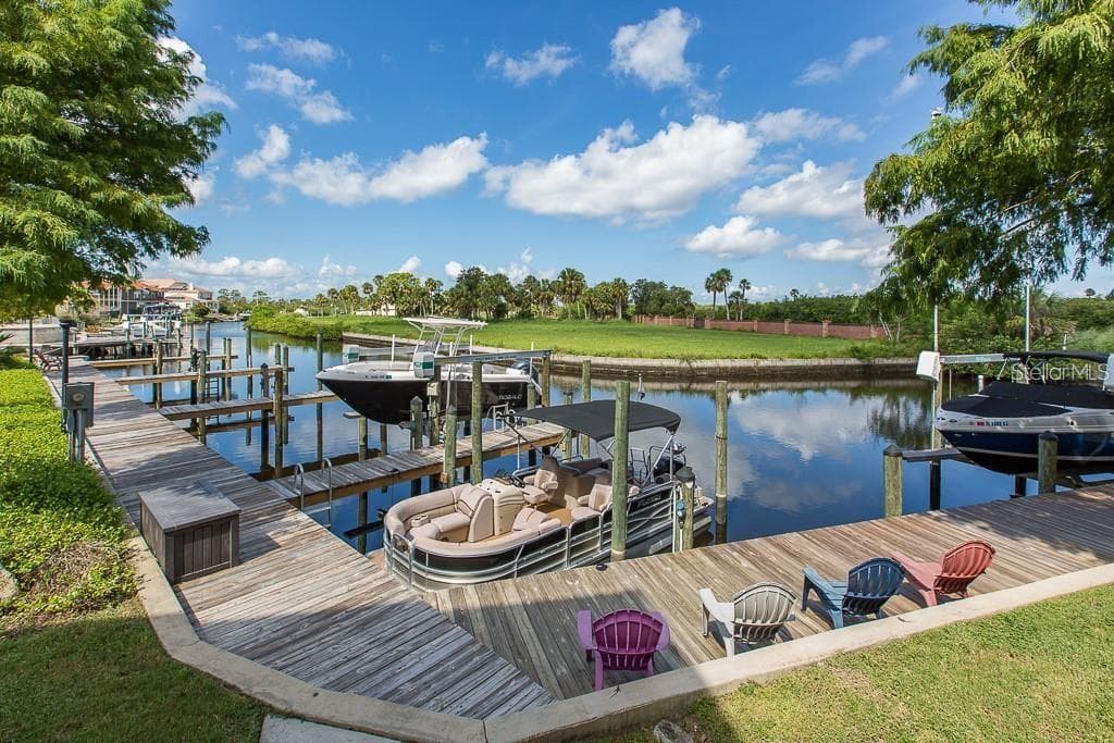 4525 HERON LODGE