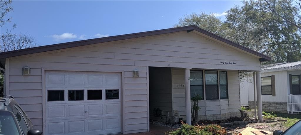 3144 POND HOLLOW STREET WESLEY CHAPEL, FL 33543