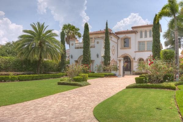 1605 RENAISSANCE WAY TAMPA, FL 33602