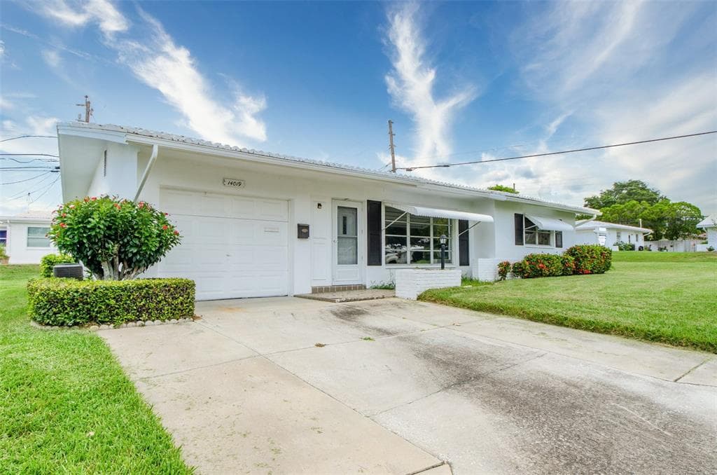 14019 89TH AVENUE SEMINOLE, FL 33776