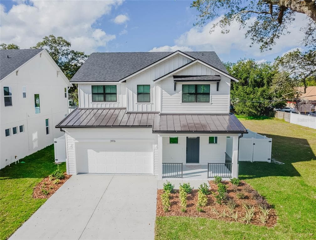 3916 N DARWIN AVENUE TAMPA, FL 33603
