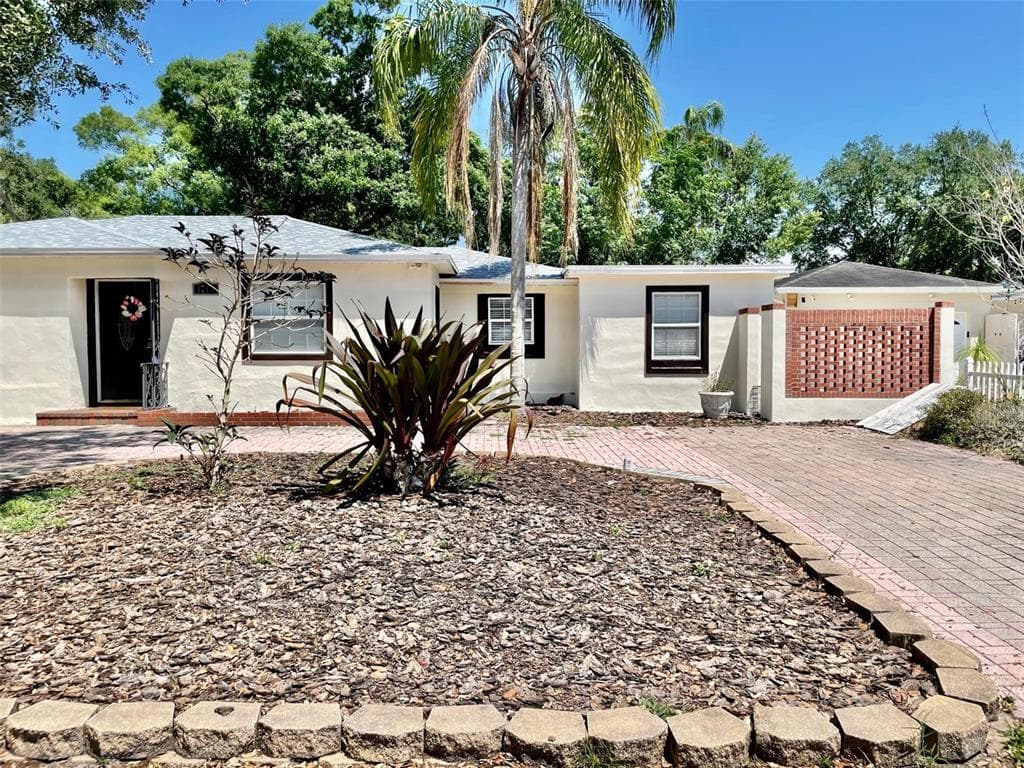1714 S HUBERT AVENUE TAMPA, FL 33629